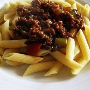 Rigatoni mit Hackfleischsoße